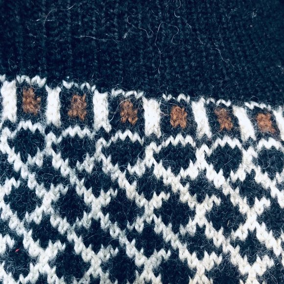 Paul Mage Denmark Fair Isle Sweater - Picture 7 of 9